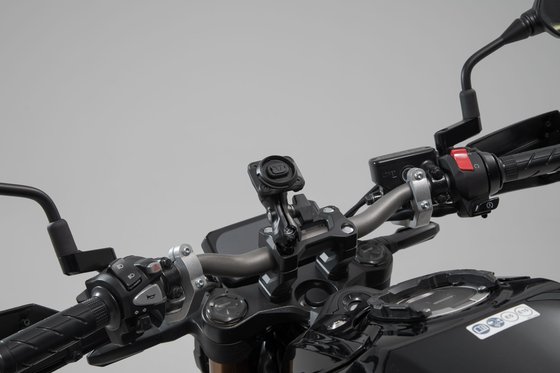 MULTISTRADA 1200 ENDURO (2016 - 2018) universal mount kit gps | SW-MOTECH