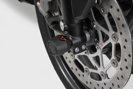 MONSTER 1200 R (2016 - 2019) front axle slider set (black) | SW-MOTECH